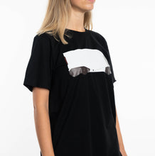 Load image into Gallery viewer, T-shirt
